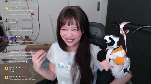 almond_h playing Just Chatting - Live Casino Stream