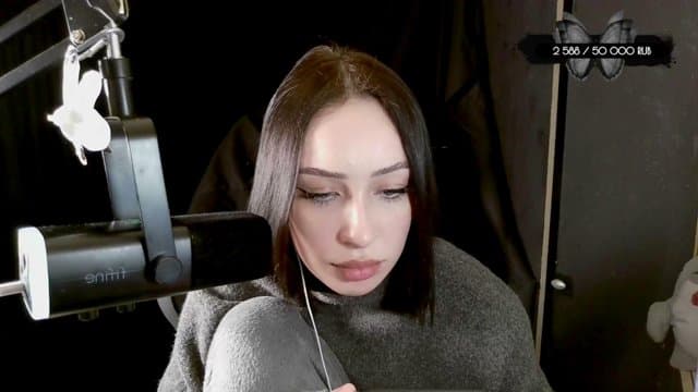 avenulen playing Just Chatting - Live Casino Stream