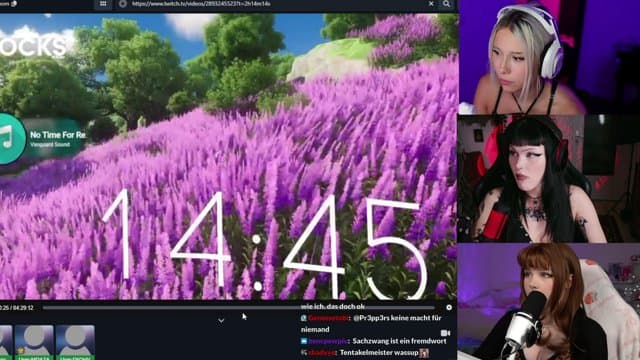 banniuwu playing Just Chatting - Live Casino Stream