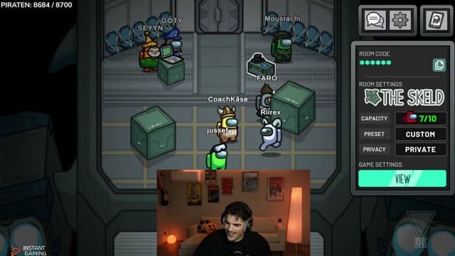 coachlim playing Among Us - Live Casino Stream