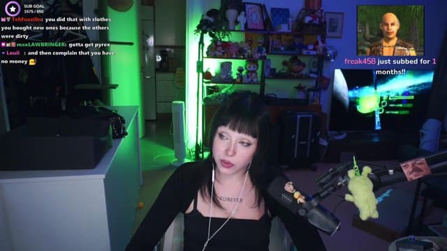 Divvity playing Just Chatting - Live Casino Stream