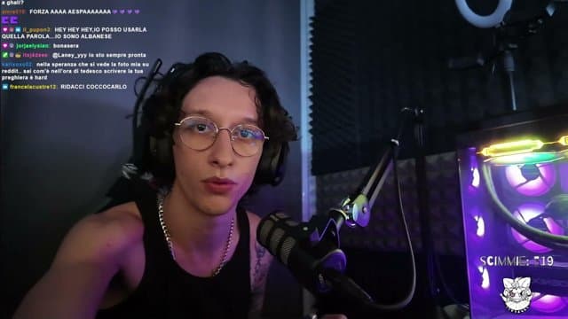 emiscurse playing Just Chatting - Live Casino Stream