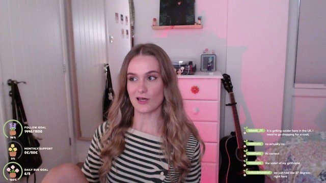 evieej playing Just Chatting - Live Casino Stream
