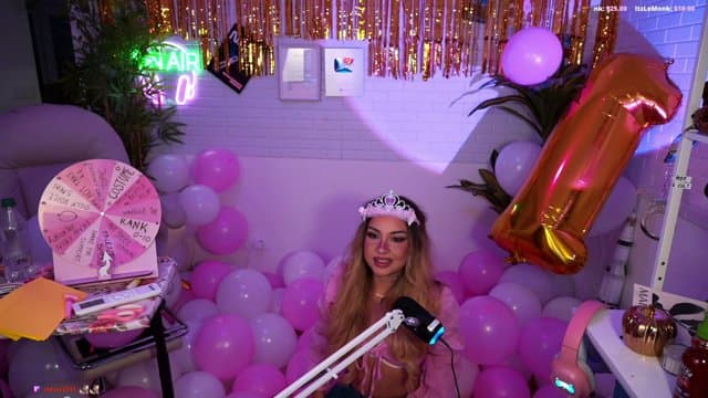 FinnishGirlReacts playing Just Chatting - Live Casino Stream