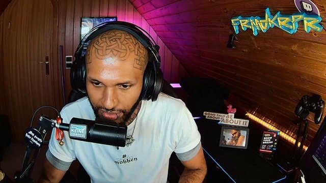 FRMDKRPR playing Just Chatting - Live Casino Stream