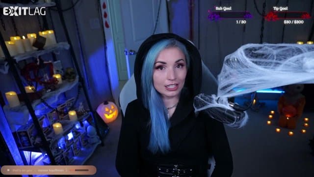 FrostLouve playing Just Chatting - Live Casino Stream