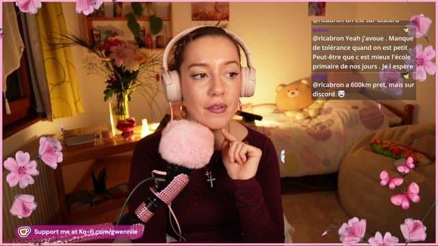 gwenniie playing Just Chatting - Live Casino Stream