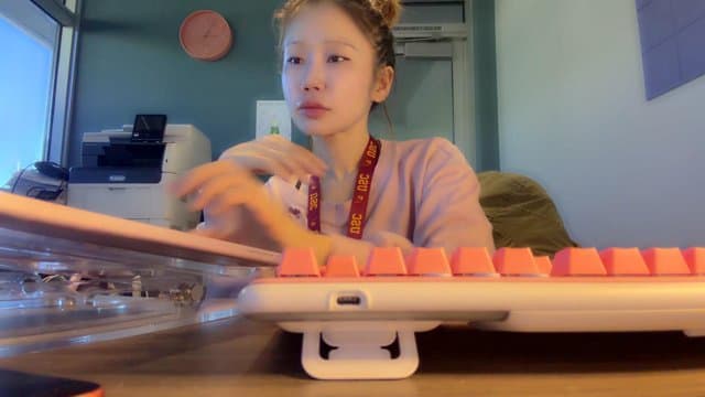 JENN1ETV playing Just Chatting - Live Casino Stream
