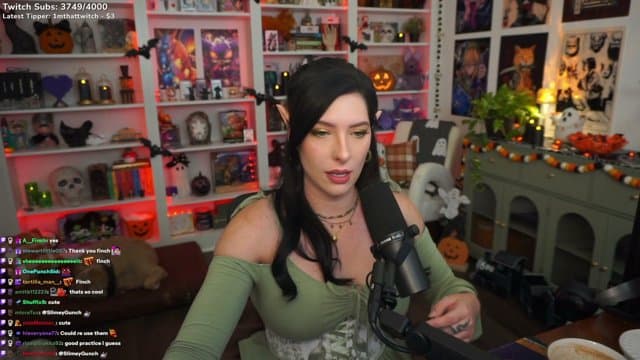 juliakins playing Just Chatting - Live Casino Stream