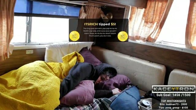 kaceytronwaitingroom playing Just Chatting - Live Casino Stream