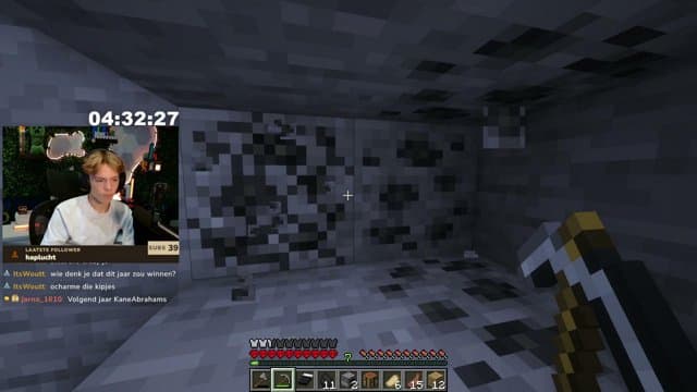 KaneAbrahams playing Minecraft - Live Casino Stream