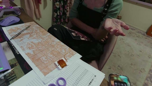kindnessence playing Makers & Crafting - Live Casino Stream