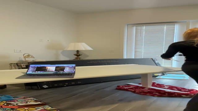 mikjeane playing Just Chatting - Live Casino Stream