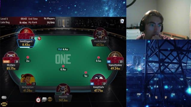 moonwarrior_1 playing Poker - Live Casino Stream