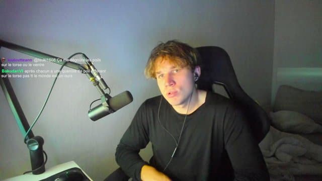 PoliaTV playing Just Chatting - Live Casino Stream