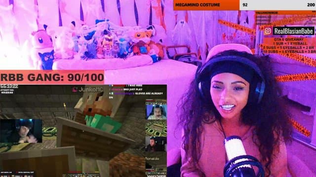 RealBlasianBabe playing Just Chatting - Live Casino Stream