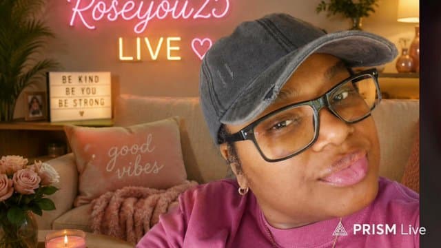 roseyou25 playing Just Chatting - Live Casino Stream