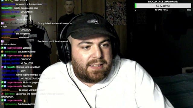 sanbijaijo playing Just Chatting - Live Casino Stream