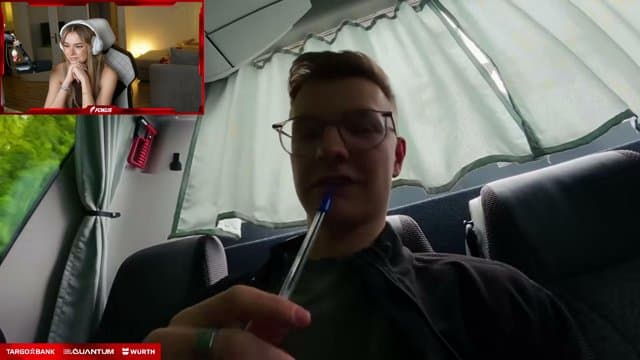 Sophia_xs playing Just Chatting - Live Casino Stream