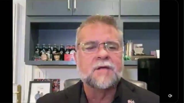 TheMajorityReport playing Just Chatting - Live Casino Stream