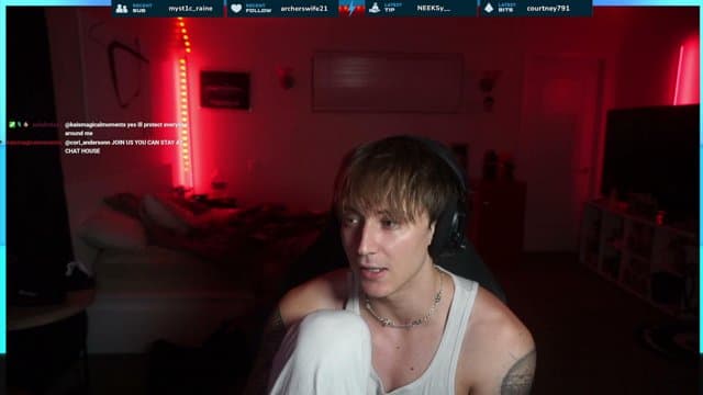 YaBoiProph playing Just Chatting - Live Casino Stream