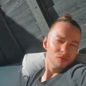 BROKIETOMMY