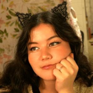 AngelNaomi