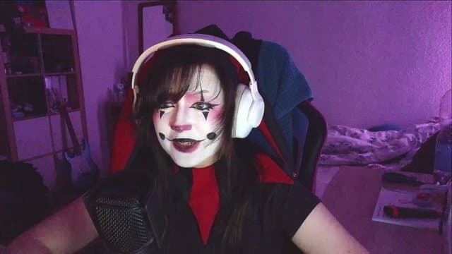 GiniMew playing Gamble With Your Friends - Live Casino Stream