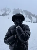 h3nnri Offline Background