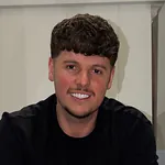 elliotgilesuk