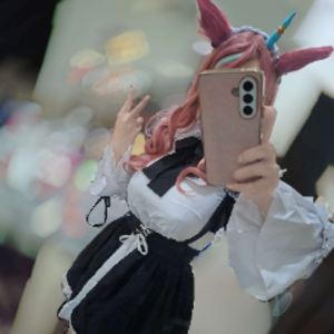 HikariiFloofie
