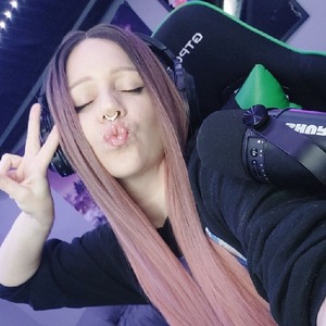 LeashiLive
