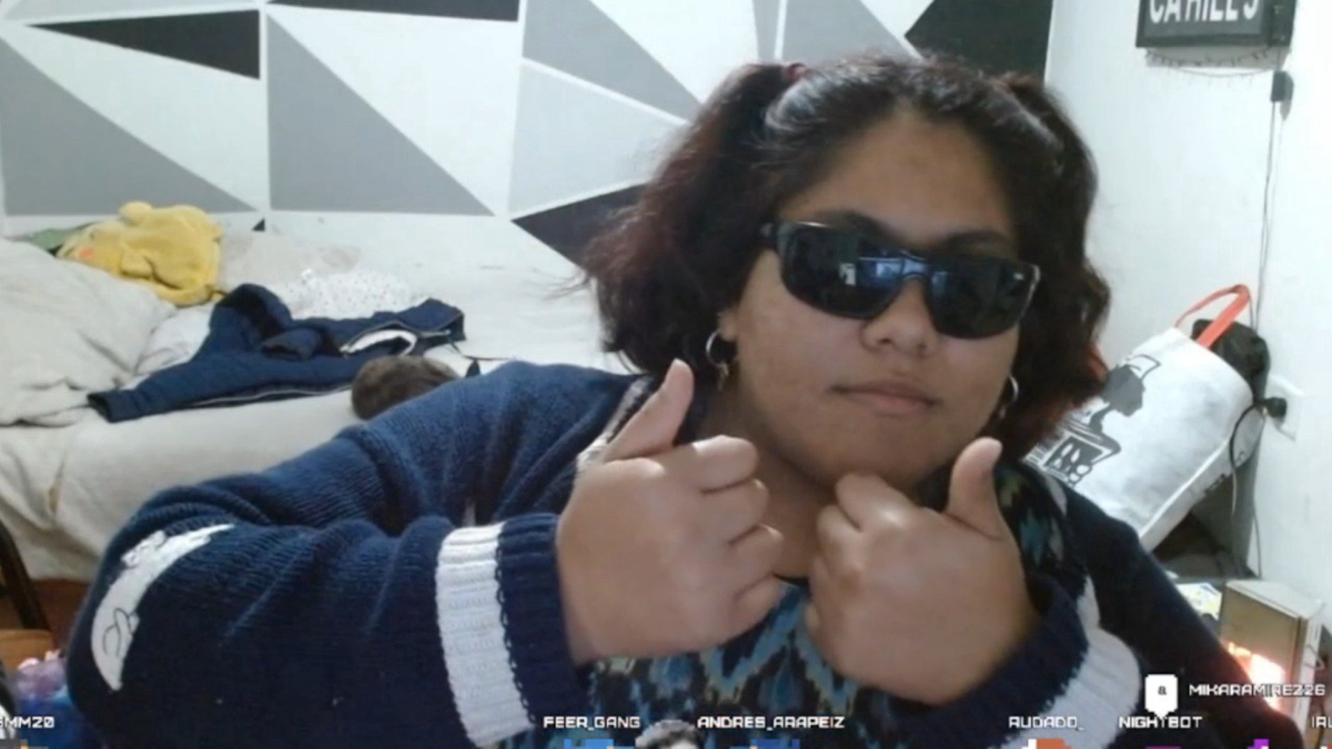 Mikaramirez26 Offline Background
