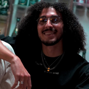 BareFeatsGaming