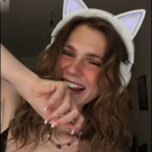lucyhellenbrecht_live