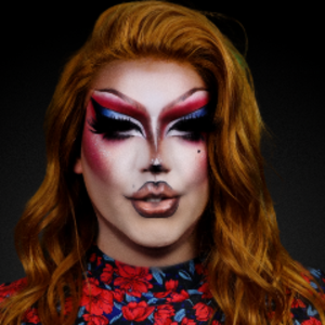 EveElleQueen