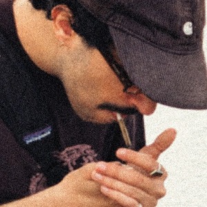 bizar808