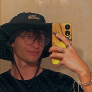 GussGuss__