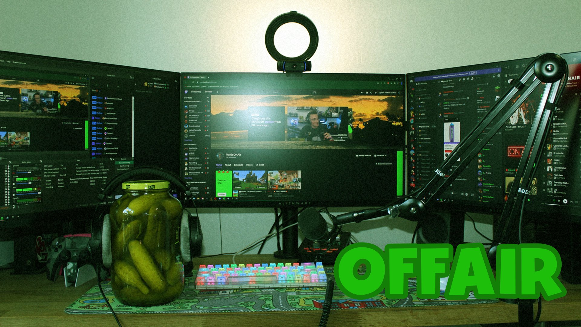 PickleOnAir Offline Background