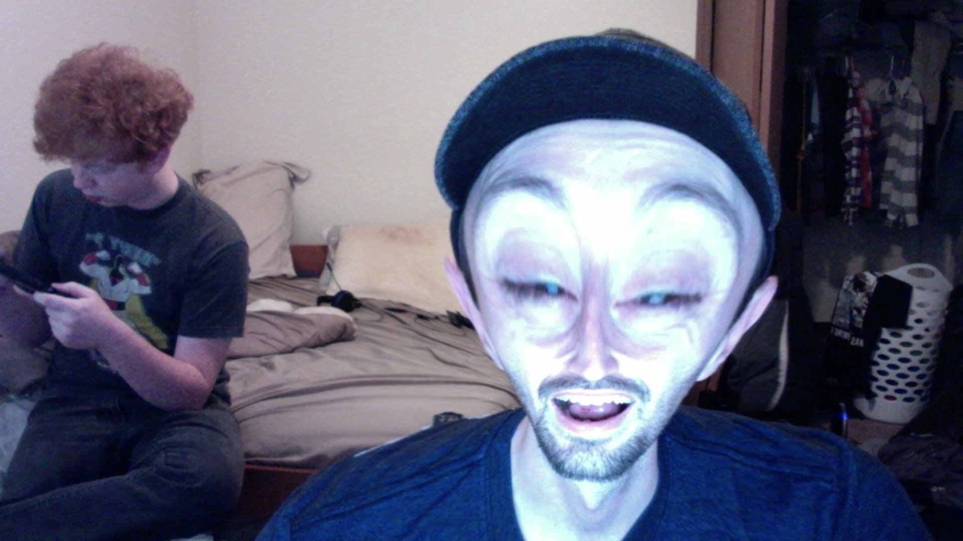 Dustinovich Offline Background