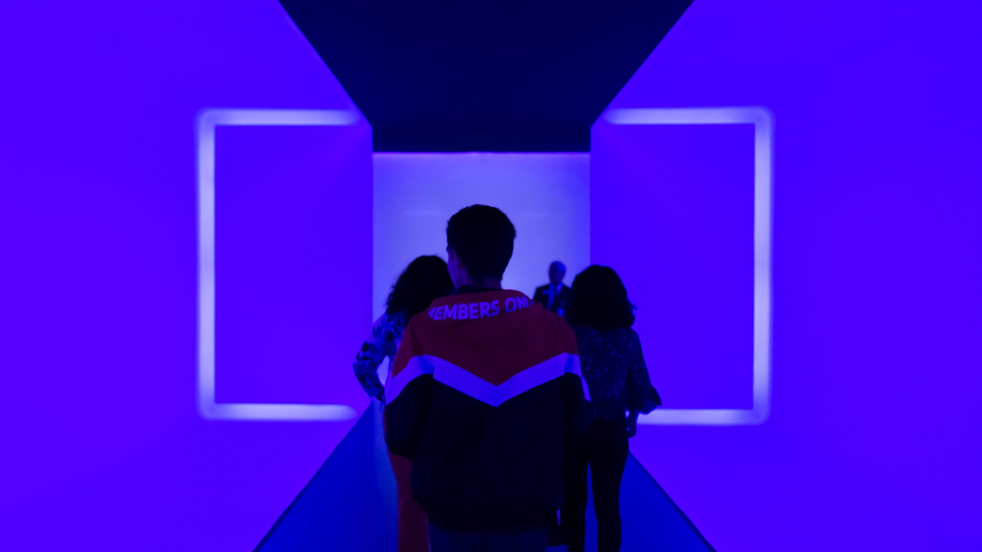 BarlsJr Offline Background