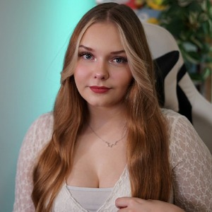 Leila_Lotchen