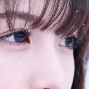 Lily_peekaboo