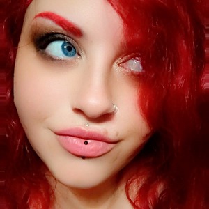 HeyyyMissRedHead