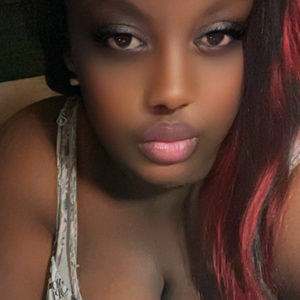 theequeendee25