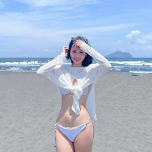 哈妮本人