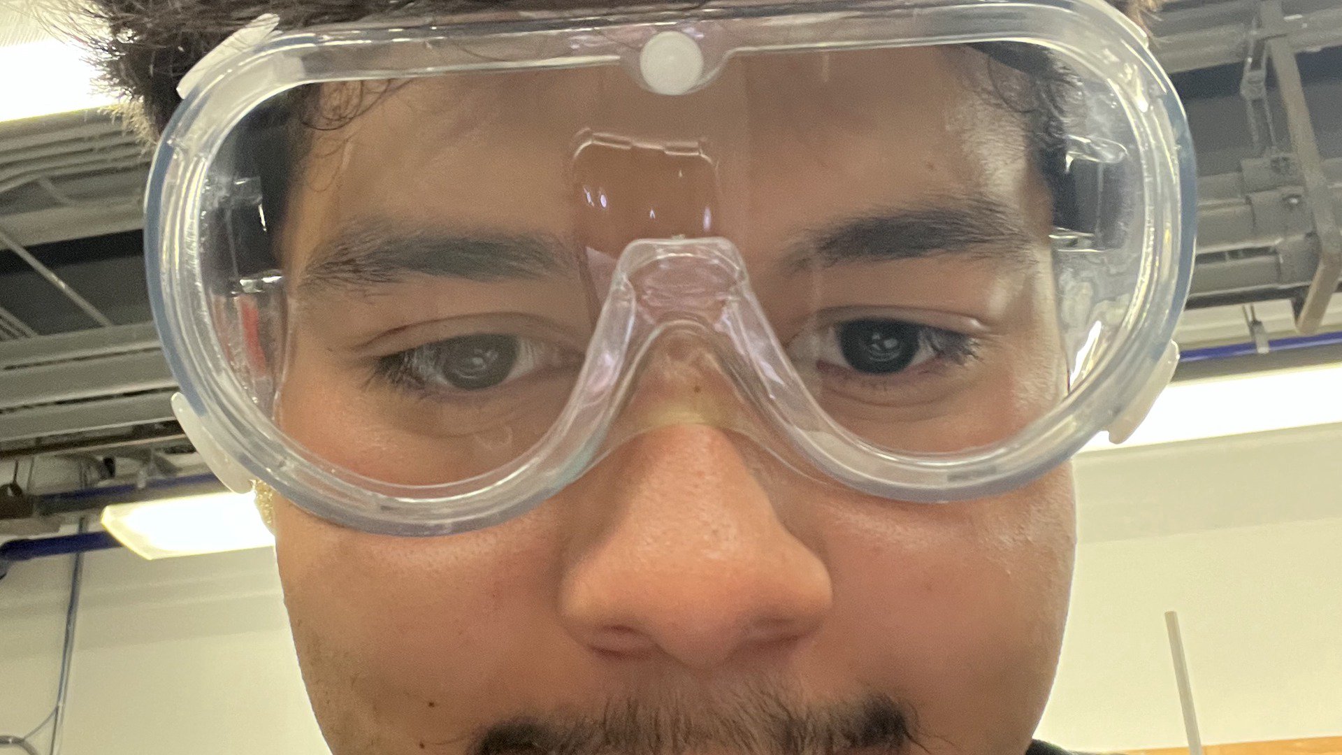 ayyjayyc Offline Background