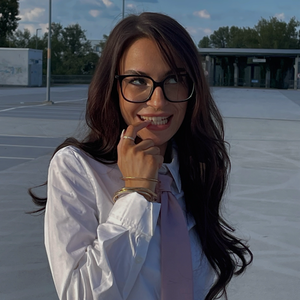nesli0812