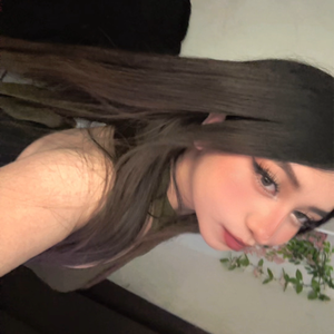 alejandratrsz Offline Background