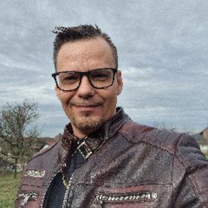 AKostinger_SwissRC